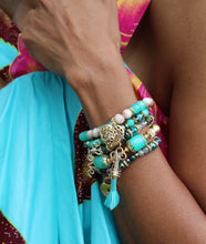 Load image into Gallery viewer, Noelle Charm Bracelet